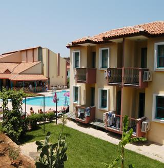 MONTA VERDE HOTEL AND VILLAS