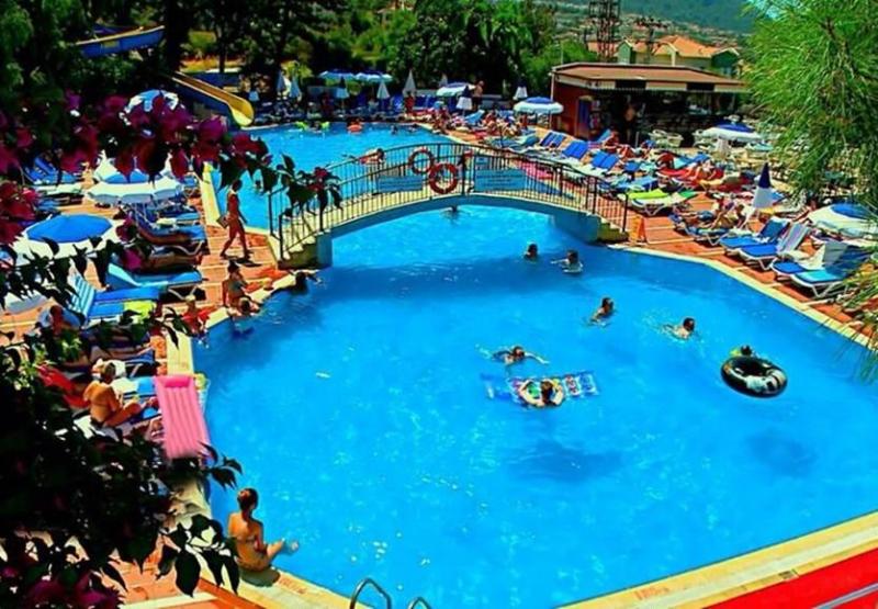 YEL HOLİDAY RESORT