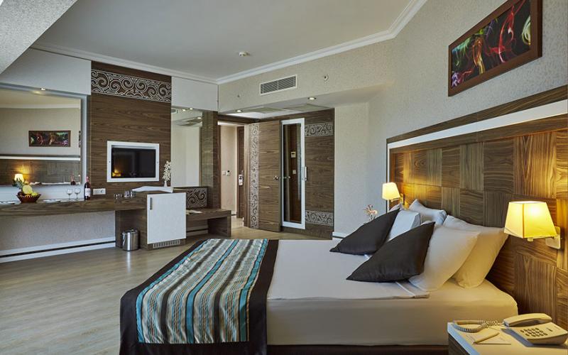 Royal Towers Resort Hotel & Spa