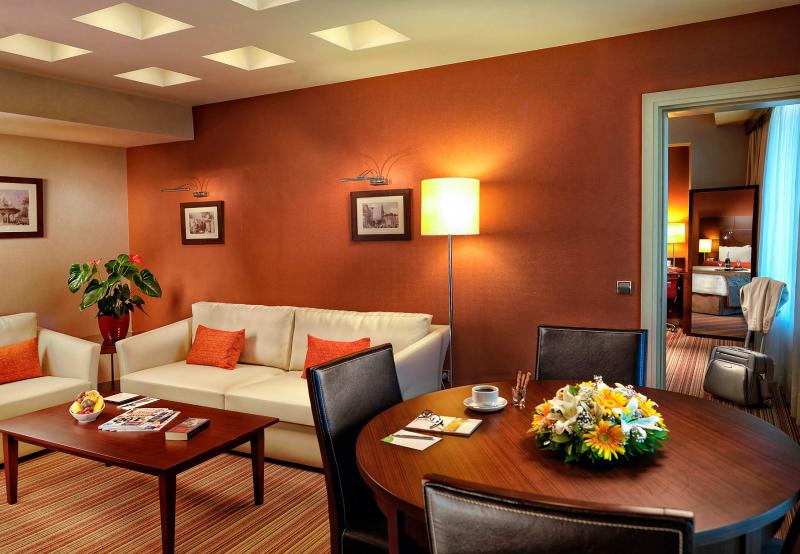 Courtyard Marriott Airport Hotel